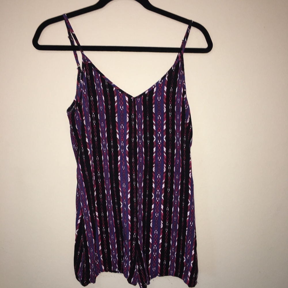 ❤️ Forever 21 Geometric Print Romper